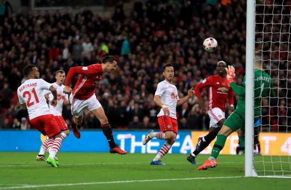 Zlatan Ibrahimovic scores for Manchester United