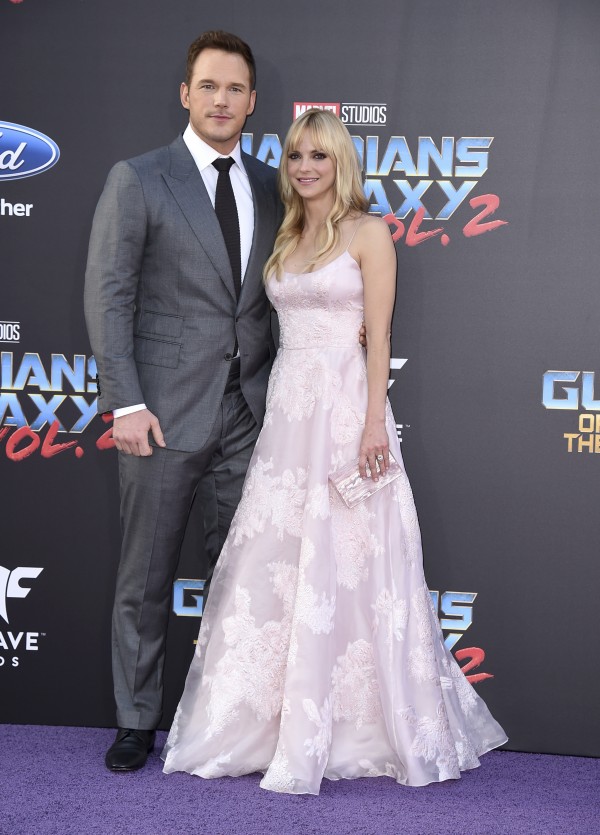 Chris Pratt and Anna Farris