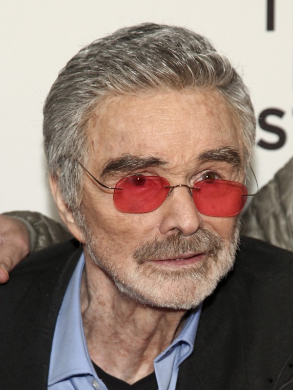 Burt Reynolds moved by turnout in rare red carpet appearance