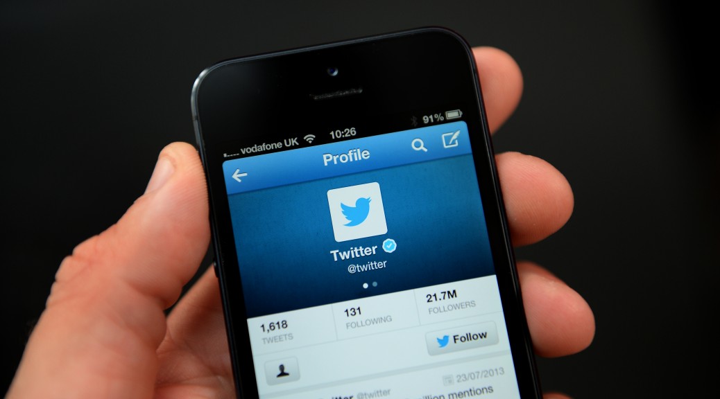 Twitter reports 6% increase in monthly active users