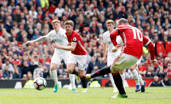 Rooney scores