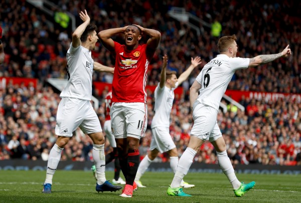 Manchester United v Swansea City