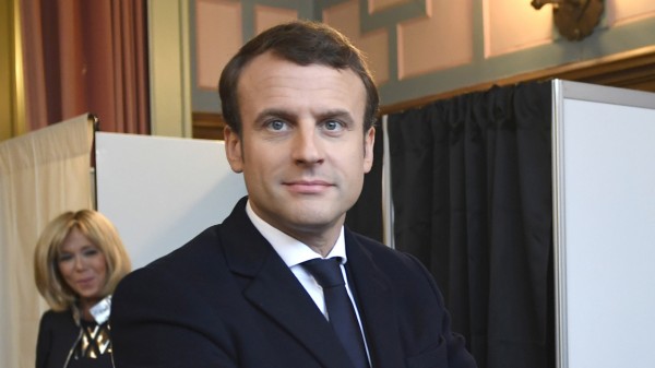 United Nations chief seeks early meeting with France's Macron