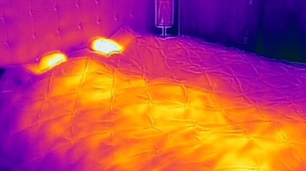 A thermal image of the duvet