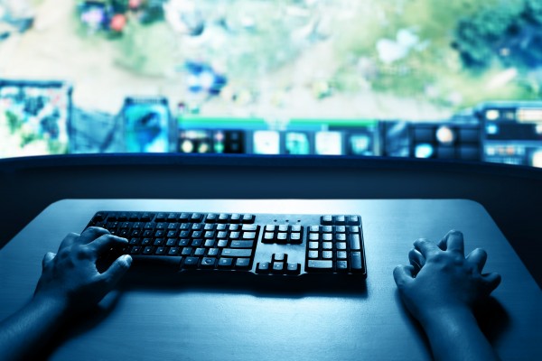 Playing video games 'improves students' employability skills'