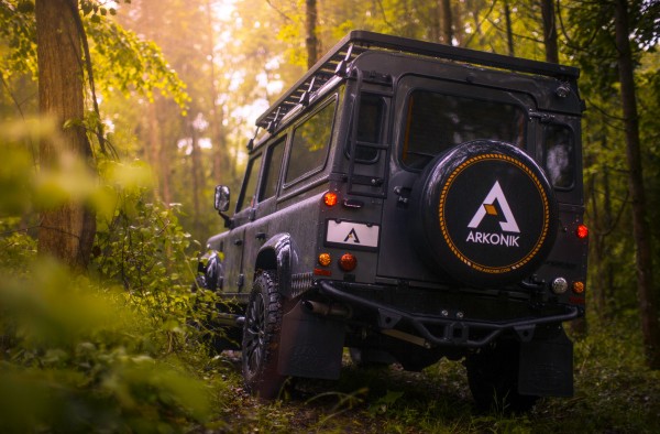 Arkonik Boulder Land Rover Defender