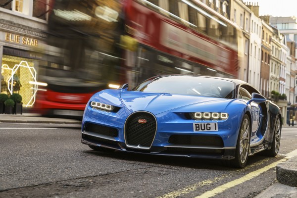 (Bugatti)