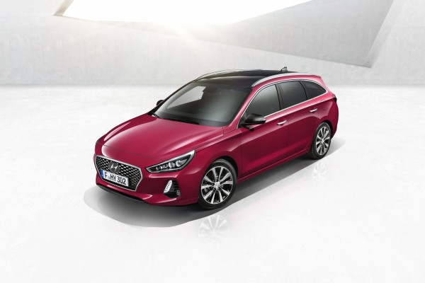 A wide variety of colours are available with the i30 Tourer