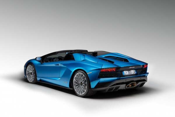 Lamborghini Aventador S Roadster