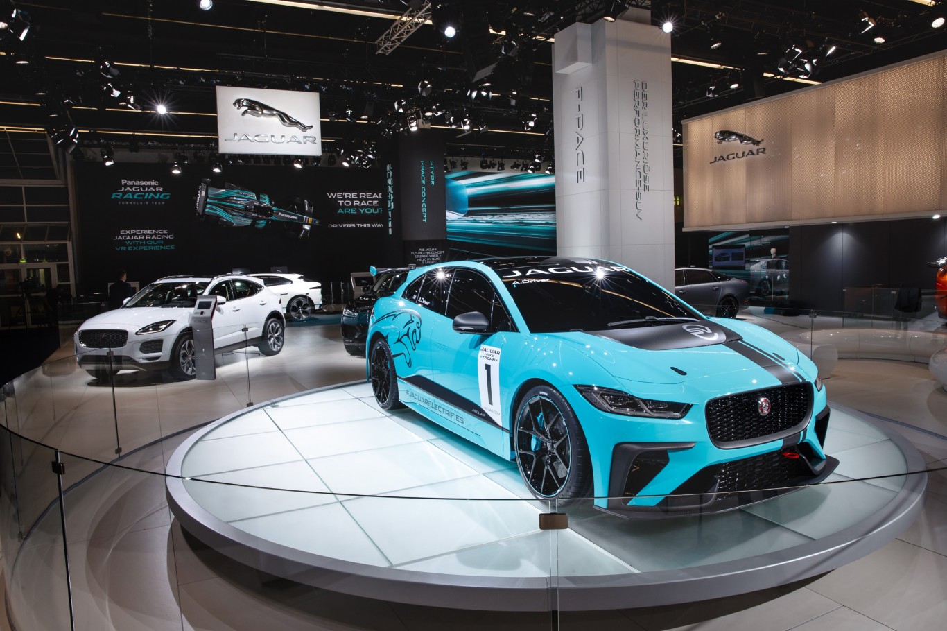 Jaguar I-Pace etrophy