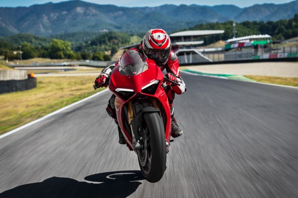 Ducati Panigale V4 S