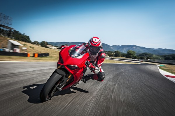 Ducati Panigale V4 S