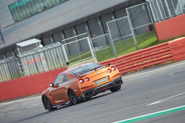 Nissan GT-R