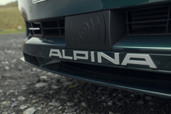 The large front splitter makes the Alpina stand out