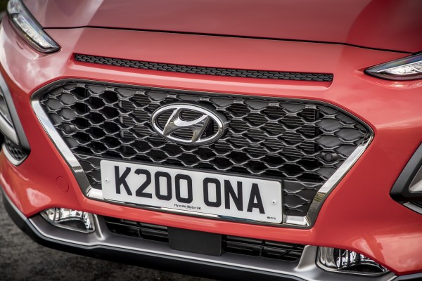 A prominent front grille gives the Kona plenty of presence