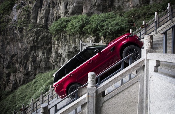 Range Rover Sport PHEV